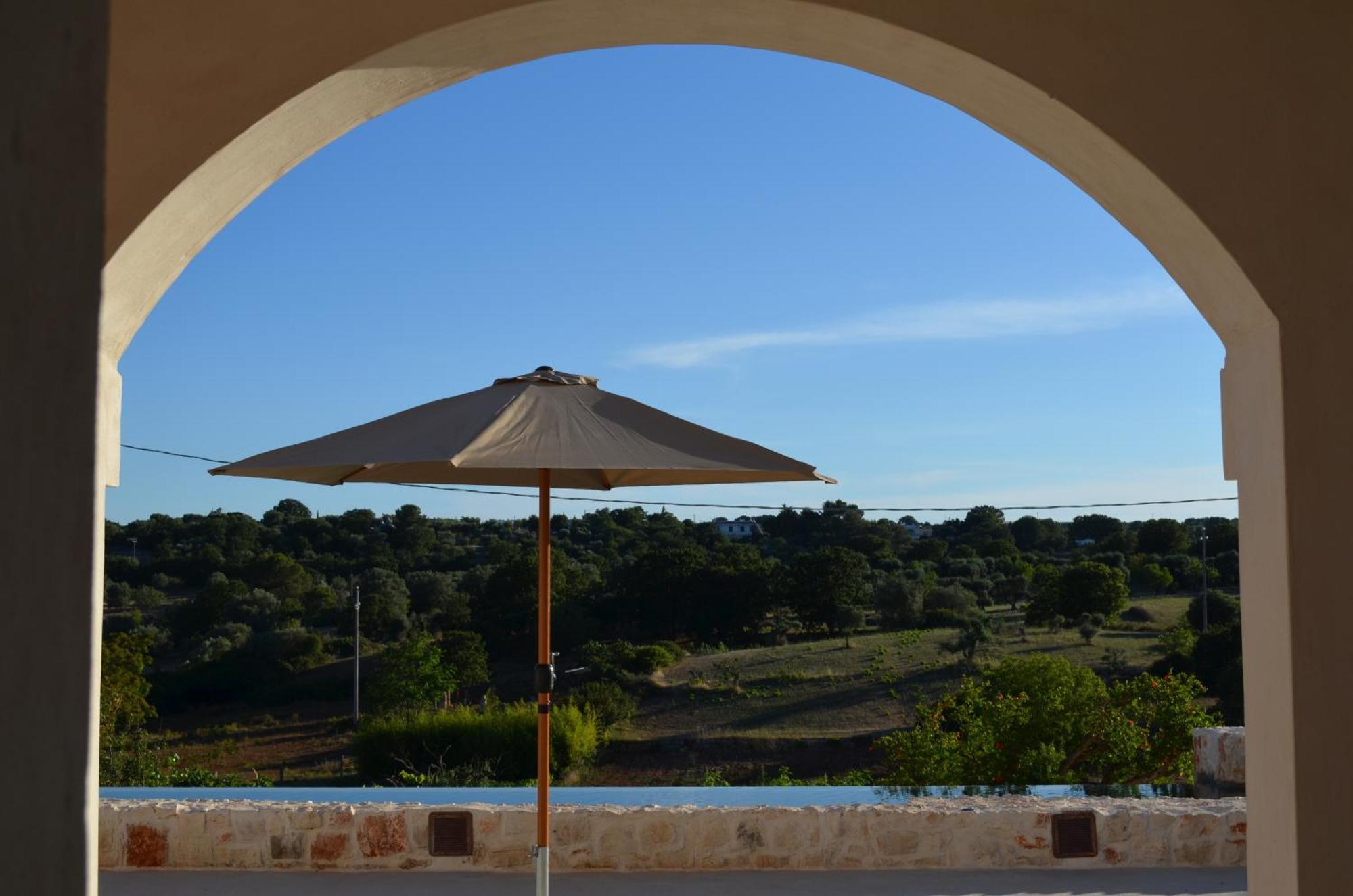 أوستوني B&B Fuga Al Trullo المظهر الخارجي الصورة